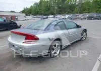 2001 Dodge Stratus photo