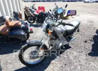 2001 Honda CB250 photo