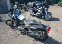 2001 Honda VT750 фото