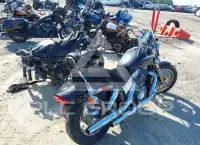 2001 Honda VT1100 фото