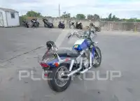 2001 Honda VT1100 фото