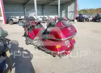 2001 Honda GL1800 photo