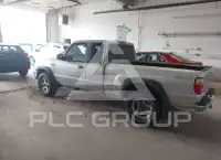 2001 Mazda B4000 фото