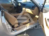 2001 Mazda MX-5 photo