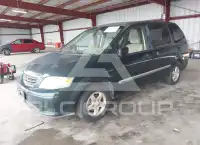 2001 Mazda 8 (MPV) photo