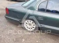 2001 Lincoln Continental photo