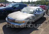 2001 Lincoln Continental photo