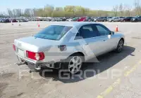 2001 Audi S8 photo