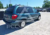 2001 Chrysler VOYAGER photo
