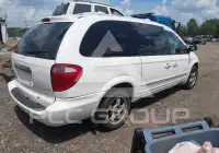 2001 Chrysler TOWN & COUNTRY photo