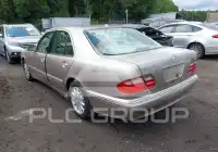 2001 Mercedes Benz E 320 фото