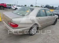 2001 Mercedes Benz E 320 фото