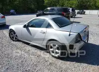 2001 Mercedes Benz SLK 320 photo