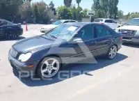 2001 Mercedes Benz C 320 photo