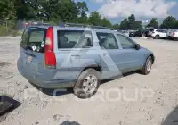 2001 Volvo V70 фото