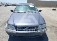 2001 Volvo S40 фото