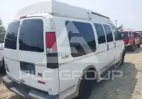 2001 GMC Savana photo