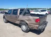 2001 GMC SONOMA photo