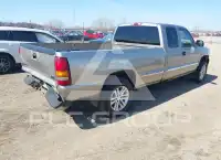 2001 GMC Sierra photo