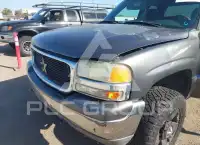 2001 GMC Sierra photo