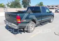 2001 GMC Sierra photo