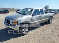 2001 GMC Sierra photo