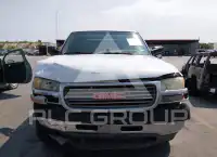 2001 GMC Sierra photo