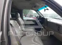 2001 GMC YUKON фото