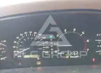2001 Lexus LX470 photo