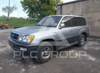 2001 Lexus LX470 photo