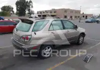 2001 Lexus RX300 фото