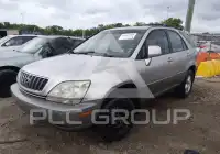 2001 Lexus RX300 фото