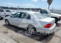2001 Lexus LS430 photo