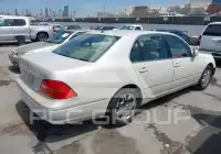 2001 Lexus LS430 photo
