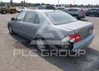 2001 Lexus LS430 photo