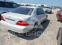2001 Lexus LS430 photo