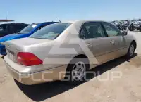 2001 Lexus LS430 photo