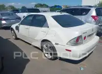2001 Lexus IS300 фото