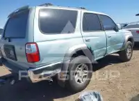 2001 Toyota 4 RUNNER photo