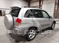 2001 Toyota RAV4 фото