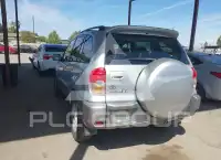 2001 Toyota RAV4 photo