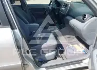 2001 Toyota RAV4 фото