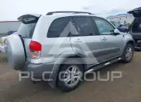 2001 Toyota RAV4 фото