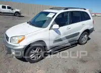 2001 Toyota RAV4 photo
