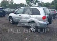 2001 Toyota RAV4 photo