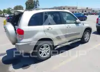 2001 Toyota RAV4 фото