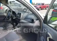2001 Toyota RAV4 photo