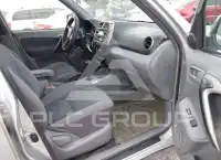 2001 Toyota RAV4 фото