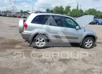 2001 Toyota RAV4 фото