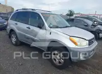 2001 Toyota RAV4 photo